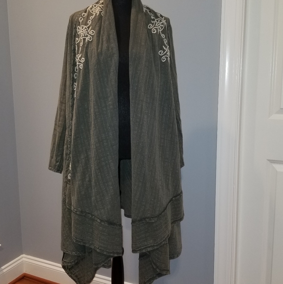 Top/Duster - Picture 3 of 5